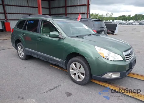 2010 Subaru Outback 2.5I Premium z USA, uszkodzony, nr VIN 4S4BRBCC9A3360055
